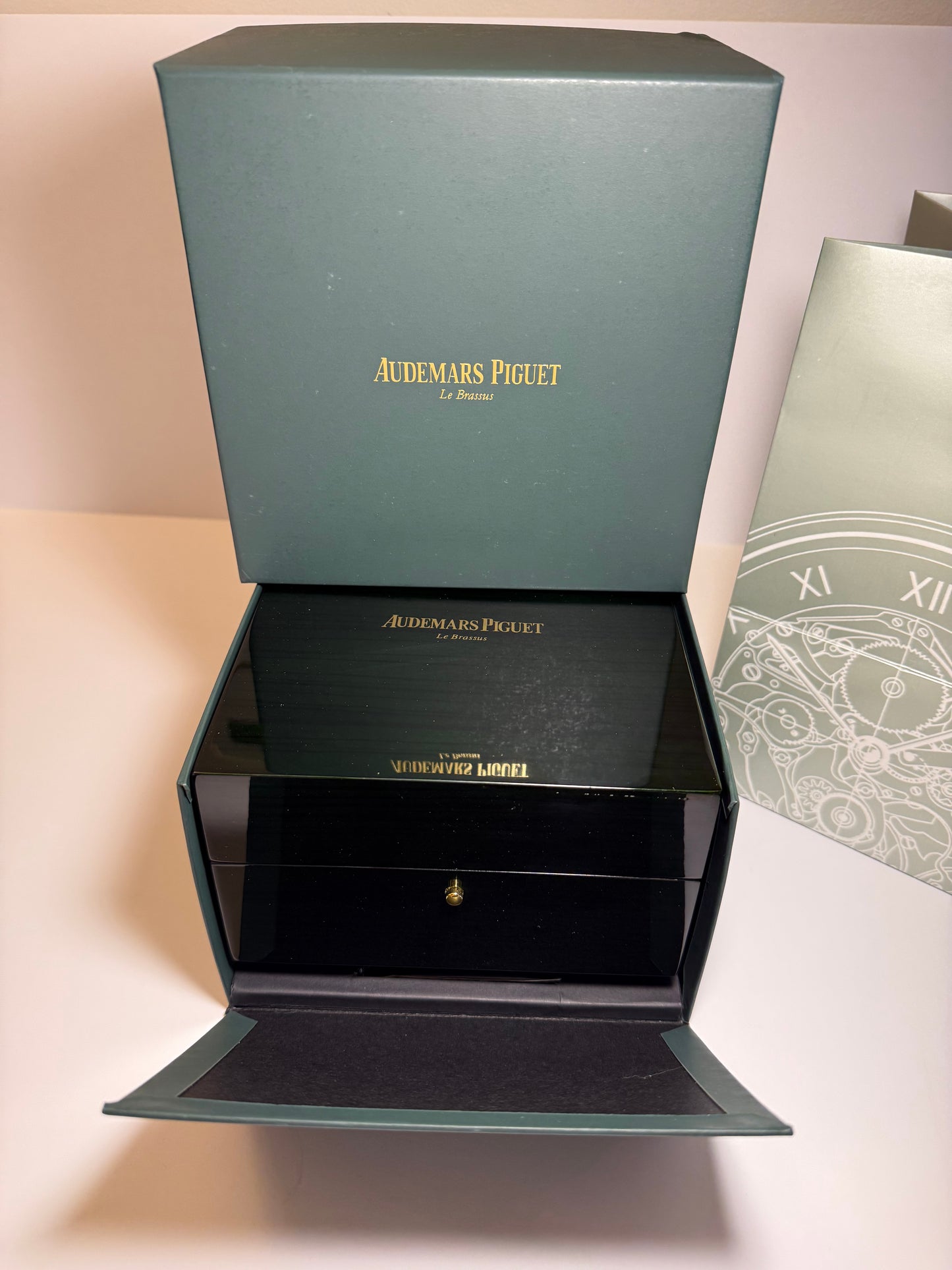 Audemars Piguet Watch Box — Royal Oak Case with Booklets & Bag