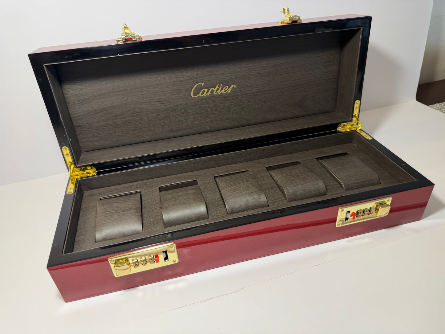 Red Cartier Lacquered Wood Box (5 slots)