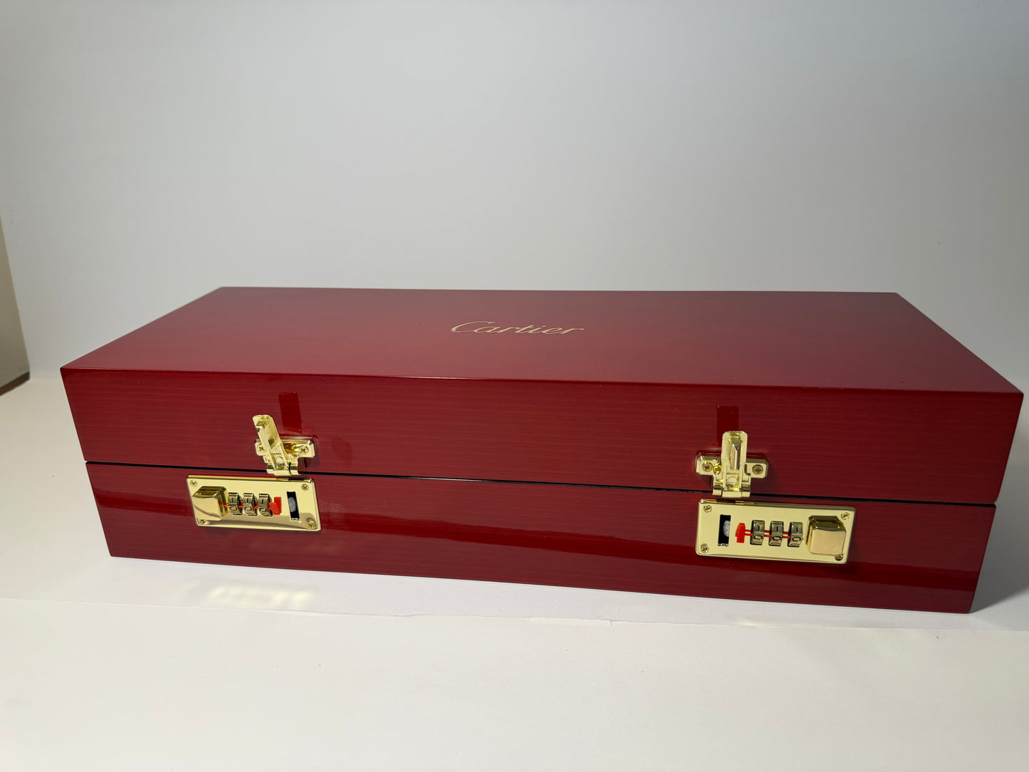 Red Cartier Lacquered Wood Box (5 slots)