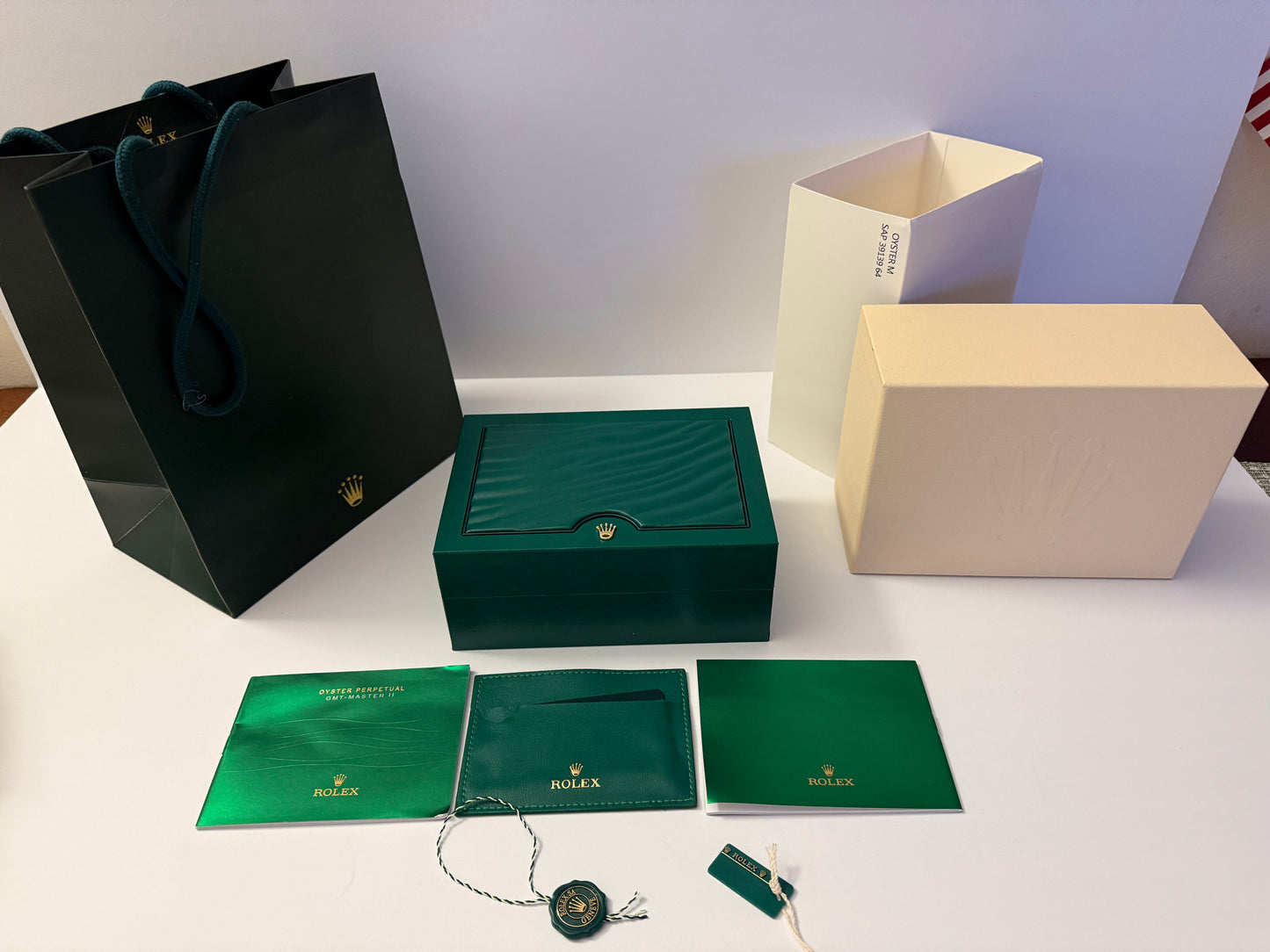 Rolex Watch Box — Classic Vintage Style Case with Booklets & Bag SAP 39139.64