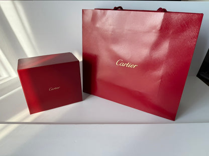 Luxury watch storage gift set with box and branded style packaging