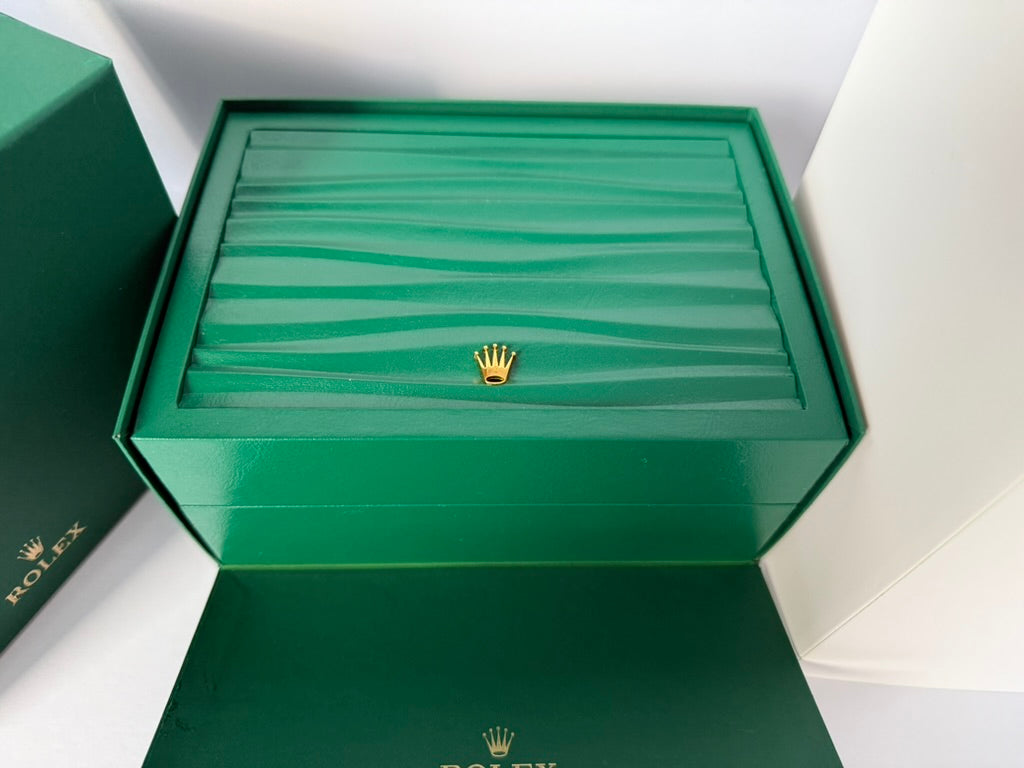 Premium watch box with gift packaging and matching green bag